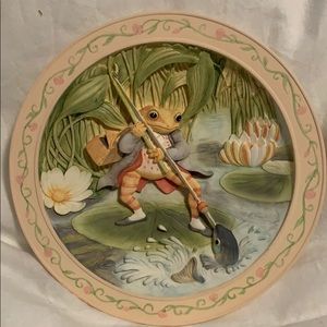 PLATE #5 Davenport Pottery The Tale Of Mr Jeremy Fisher Raised Limited Plate NEW
